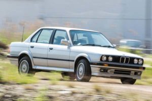 Review Spesifikasi Kelebihan  dan Kekurangan  BMW E36 Seri 