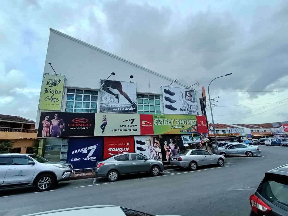 Eziget Sport Arau Kedai Badminton Perlis