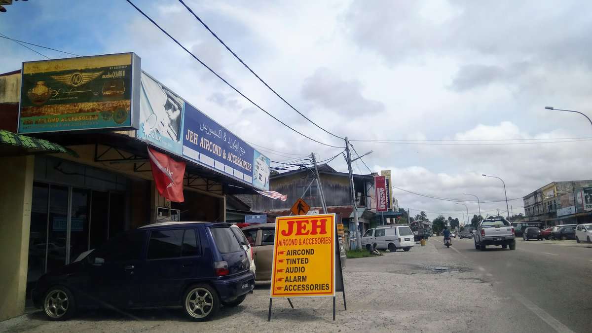 Jeh Aircond & Accessories Kedai Aircond Kelantan
