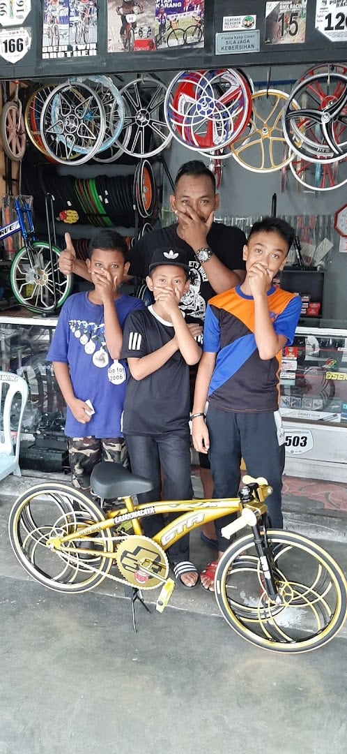 Kedai Basikal Bapak Kembar Kedai Basikal Batu Caves