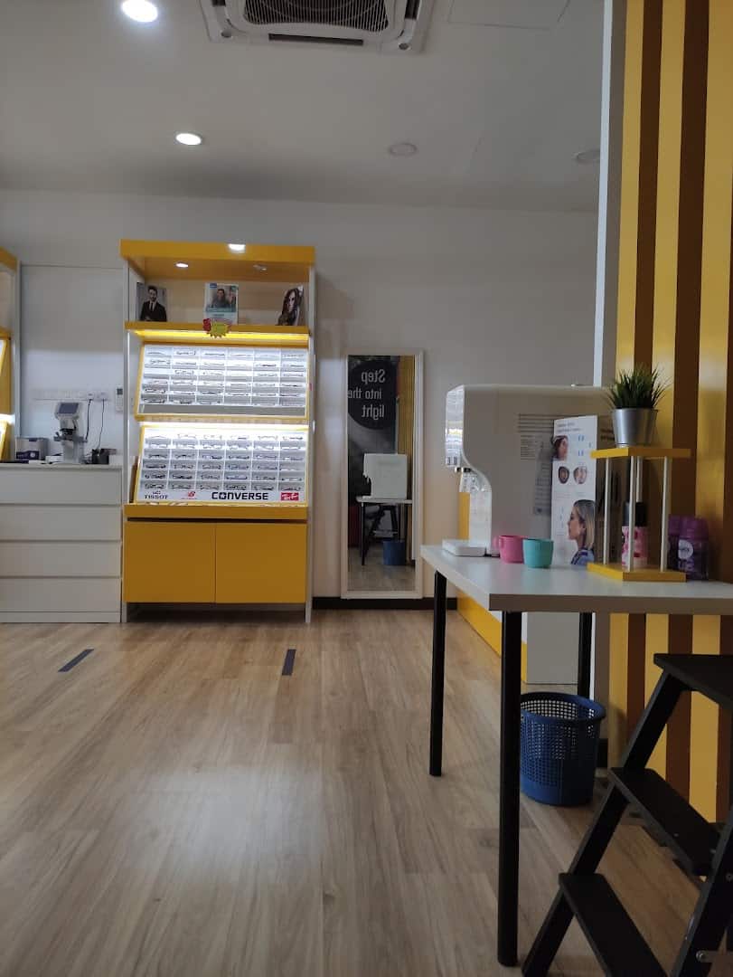 Rozaimi Optometrist Kedai Cermin Mata Bangi
